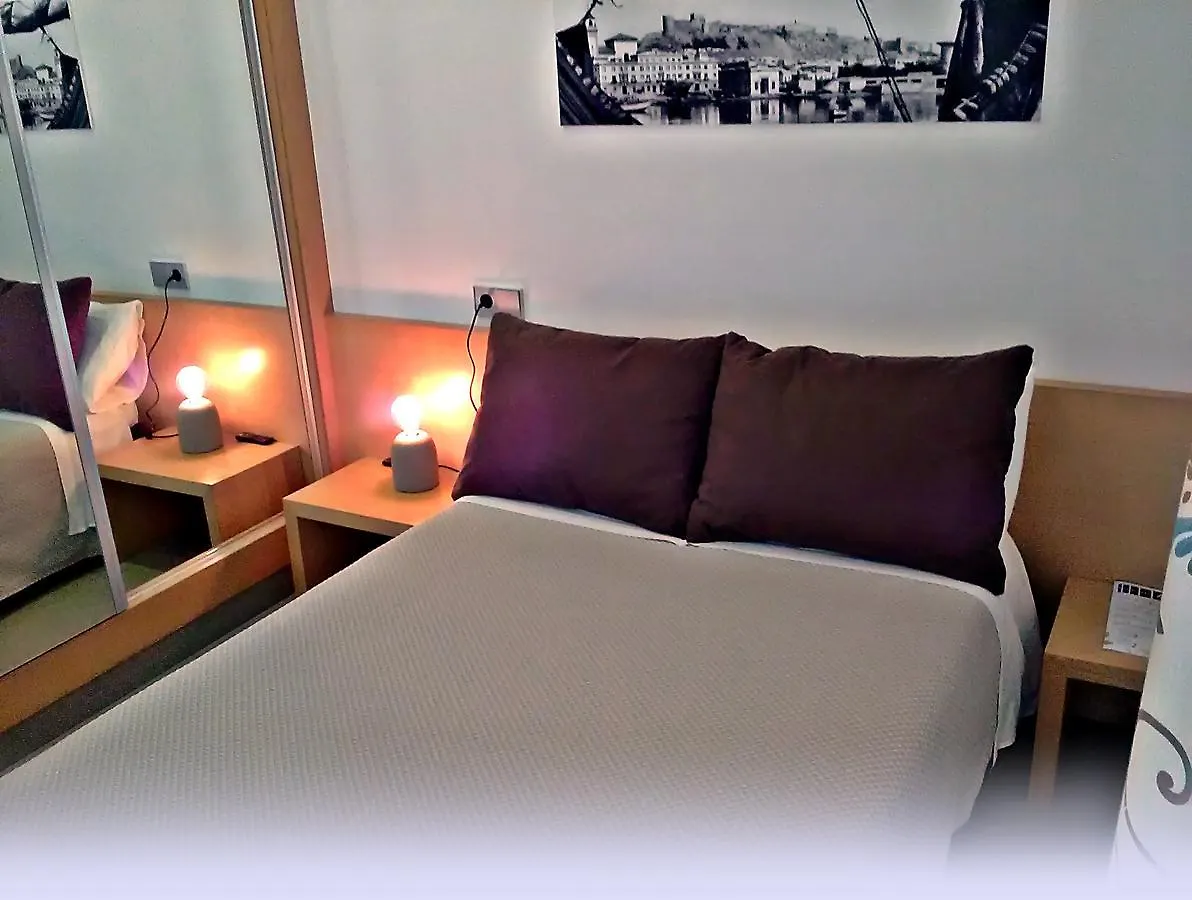 Hotel Alboran Carboneras 2*,